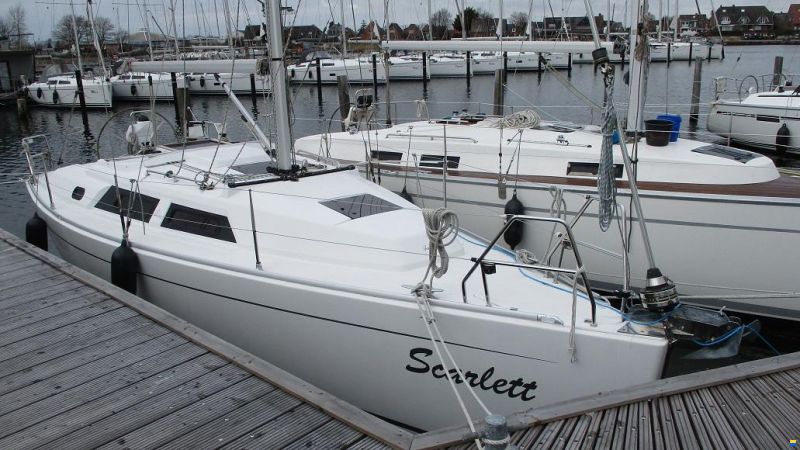Hanse 325