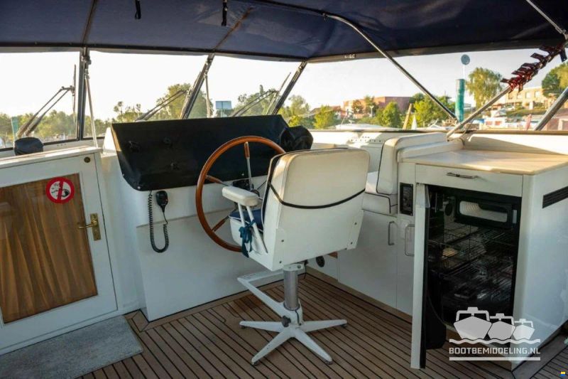 Valk Royal 45
