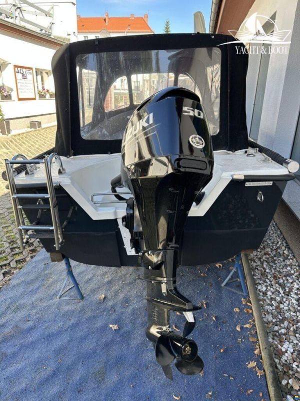 RioMar Boats 515