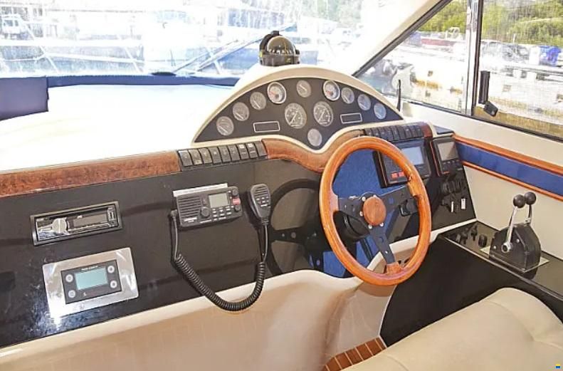 Fairline Phantom 40