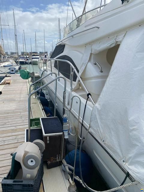 Ferretti 480
