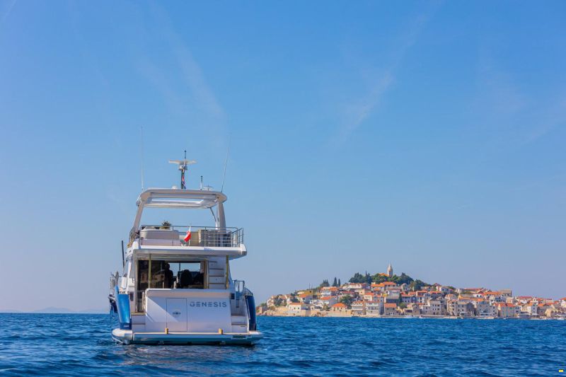 Azimut Fly 60