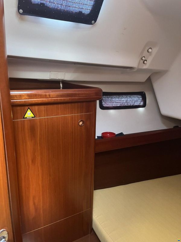 Beneteau Oceanis 393 Clipper
