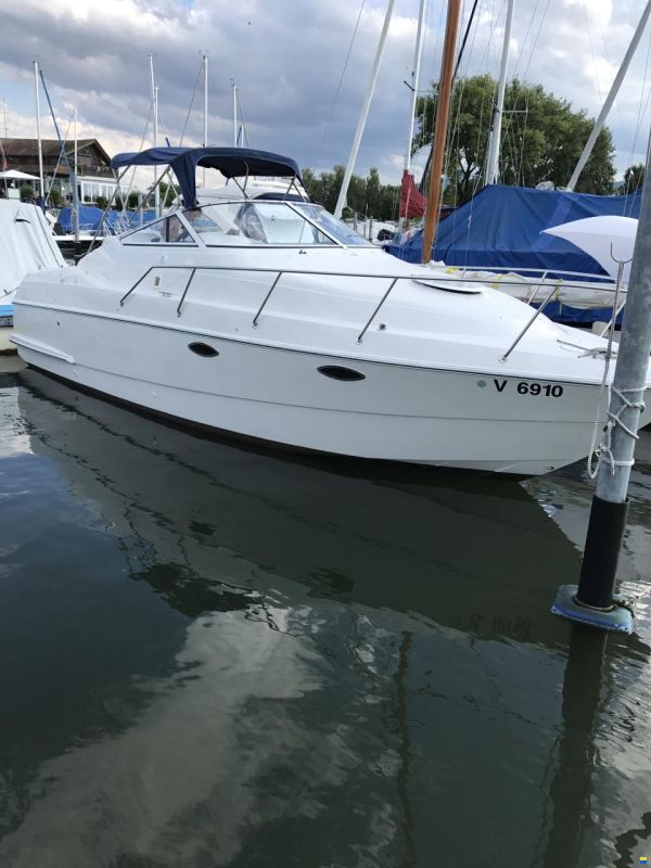 Chris Craft 262 Crowne