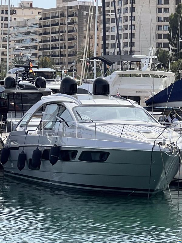 Pershing 5x