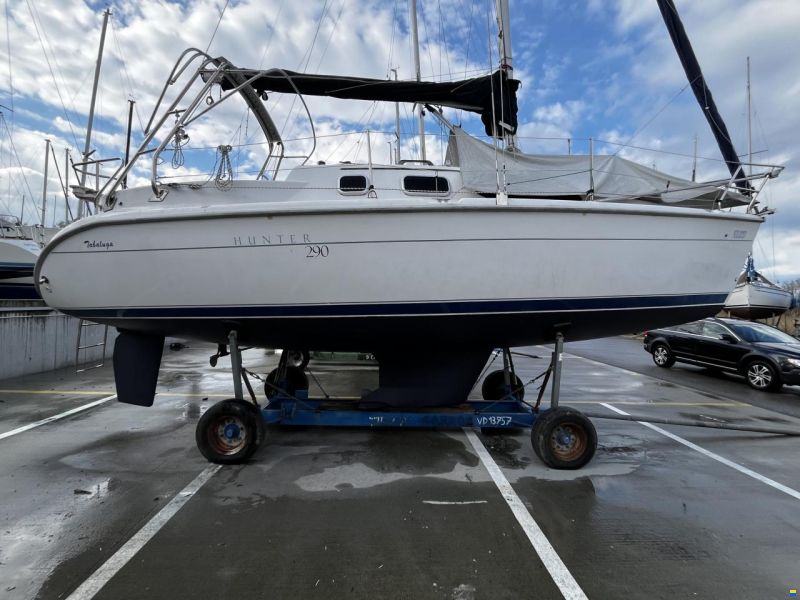 Hunter 290