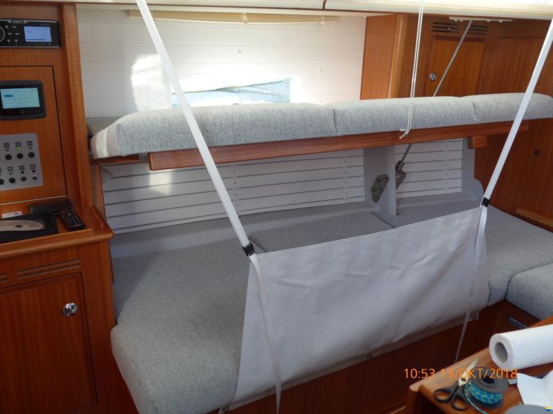 Hallberg-Rassy 340
