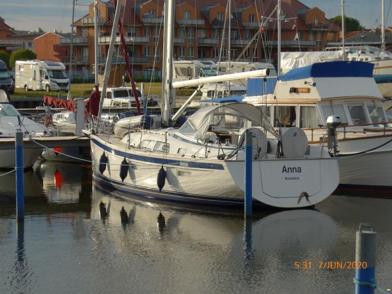 Hallberg-Rassy 340