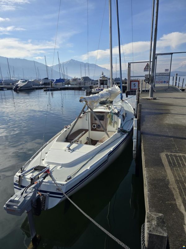 Artekno H-Boot