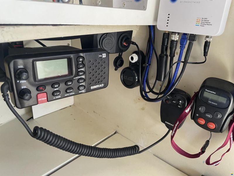 Damien II Schooner 49