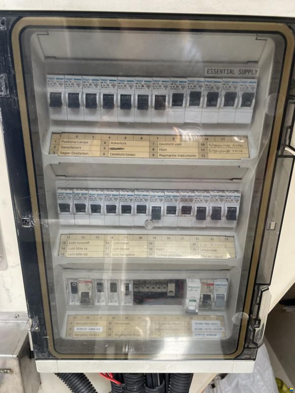 Damien II Schooner 49