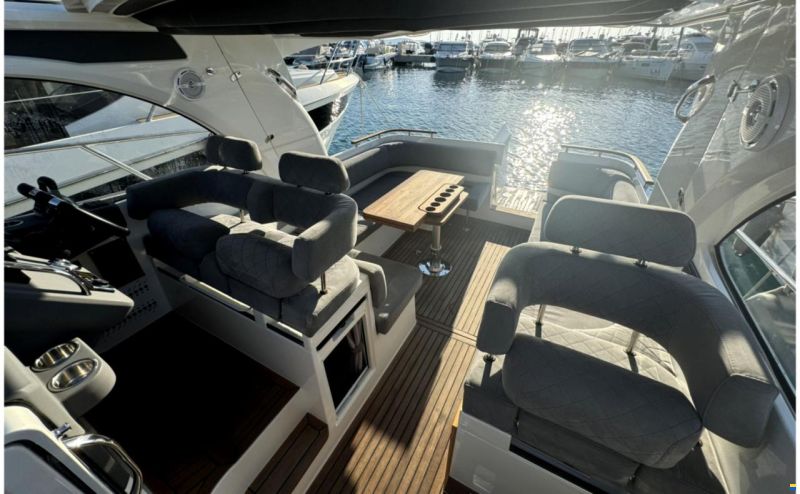 Marex 310 Sun Cruiser