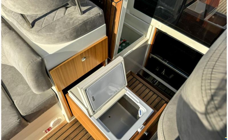 Marex 310 Sun Cruiser