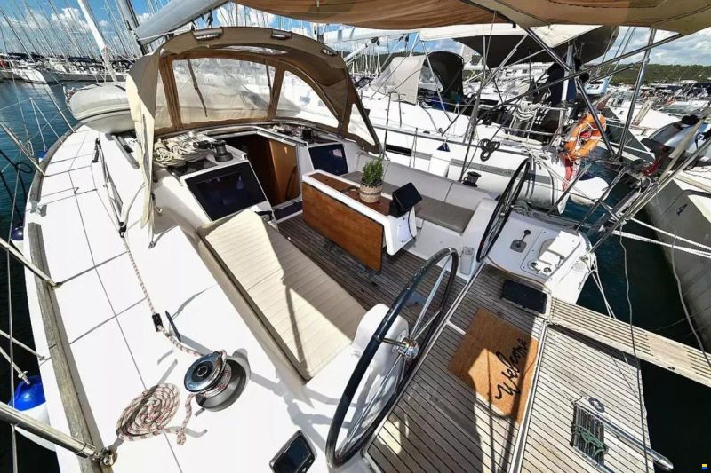 Dufour 350 Grand Large