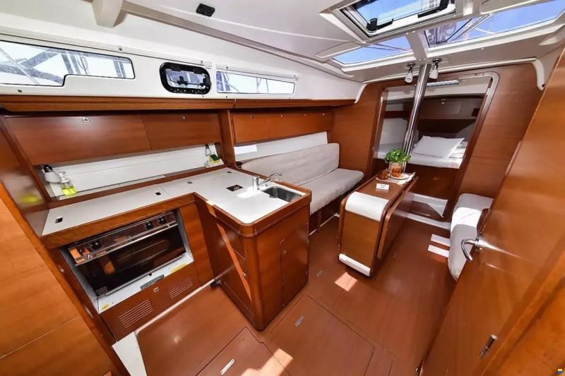 Dufour 350 Grand Large