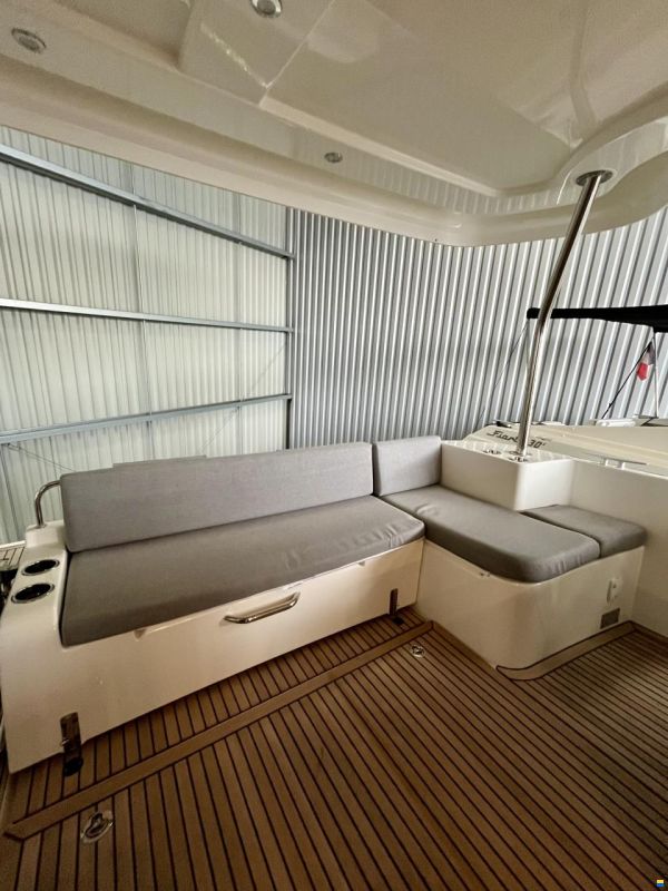 Beneteau Swift Trawler 41 Fly