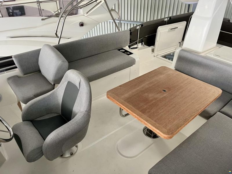 Beneteau Swift Trawler 41 Fly
