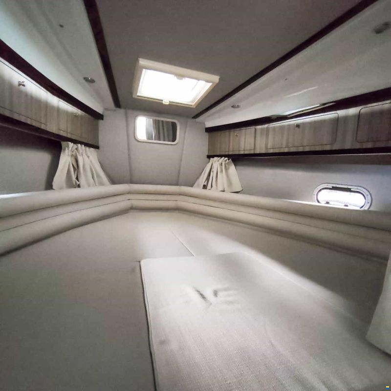 Saver 795 Cabin