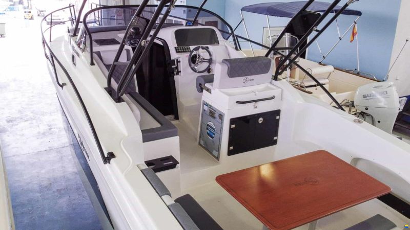 Saver 795 Cabin