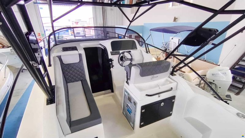 Saver 795 Cabin