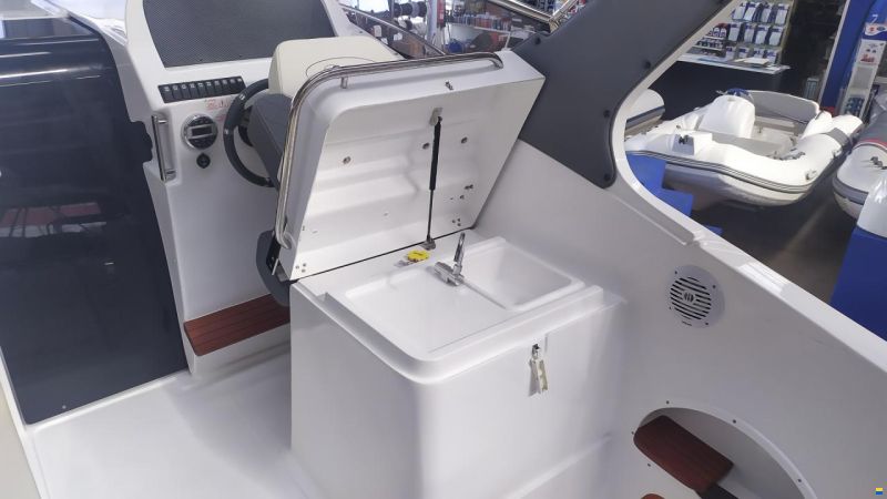 Saver 750 Cabin