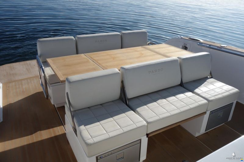 Pardo Yachts 38