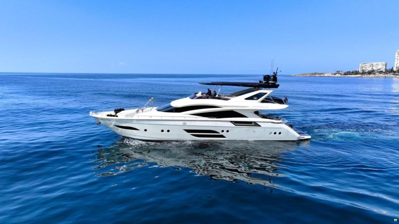 Dominator 800