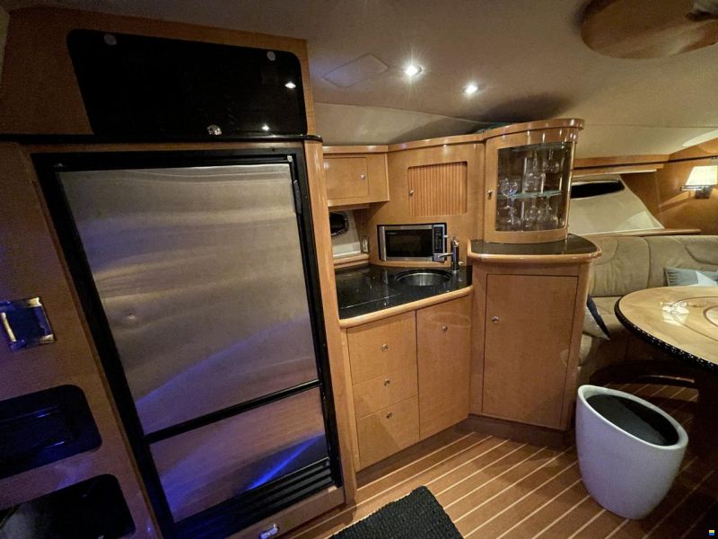 Larson 370 Cabrio