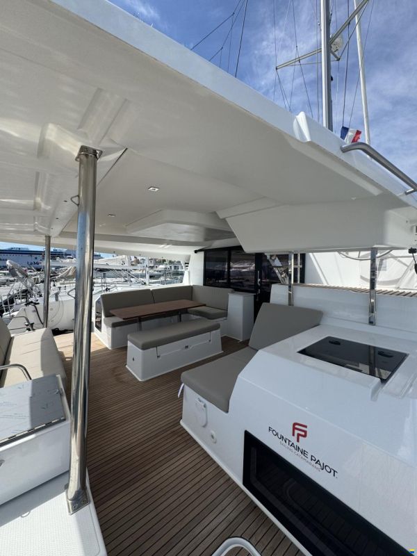 Fountaine Pajot Tanna 47