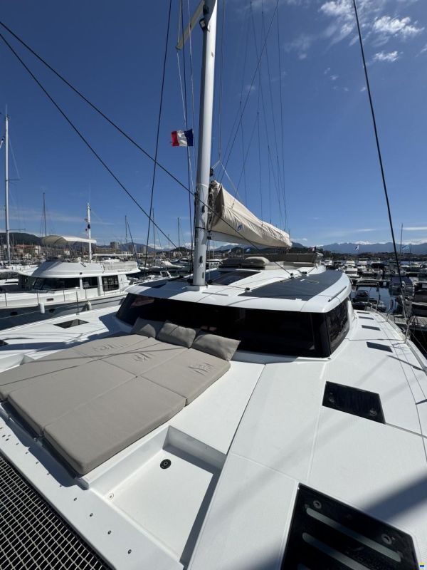 Fountaine Pajot Tanna 47