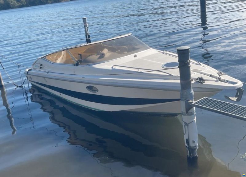 Rio 750 Day Cruiser