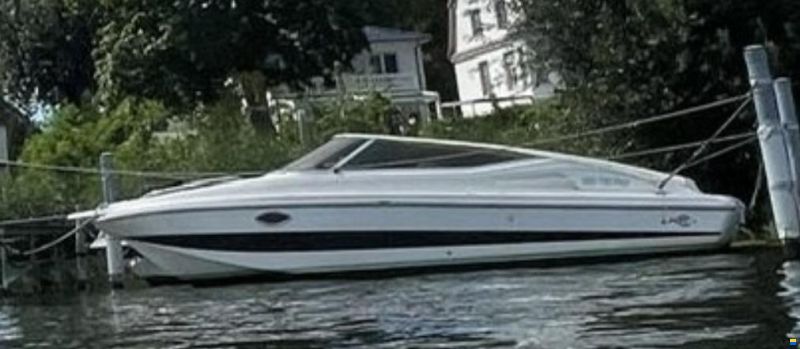 Rio 750 Day Cruiser