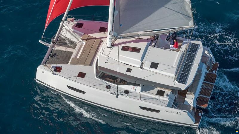 Fountaine Pajot Astréa 42