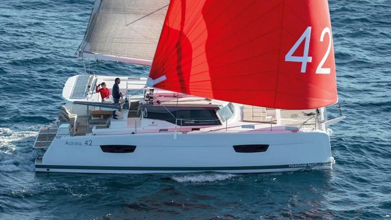 Fountaine Pajot Astréa 42