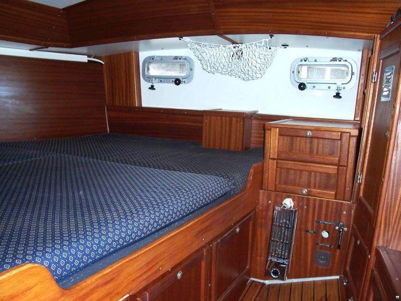 Bruce Roberts 40