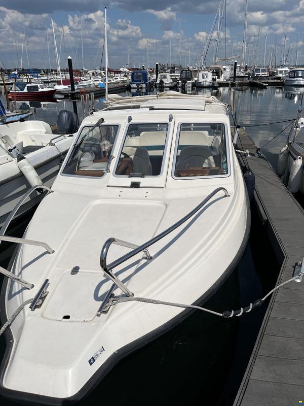 Uttern 5500HT
