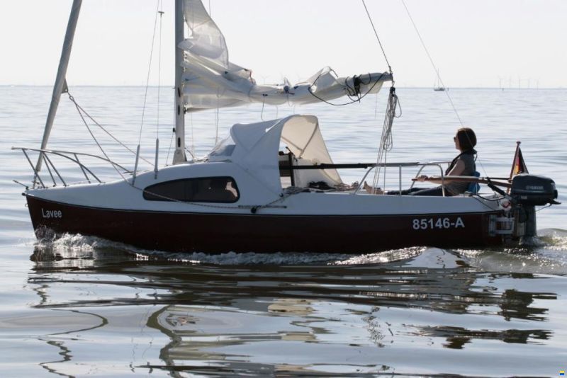 Nautic Plast Hai 590