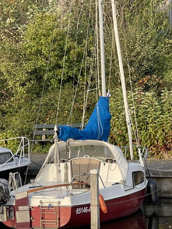 Nautic Plast Hai 590