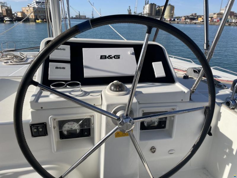 Lagoon 450F