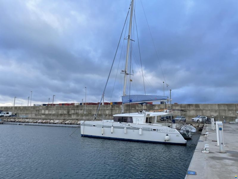 Lagoon 450F