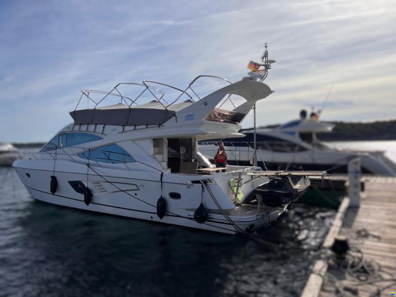 Galeon 530 FLY