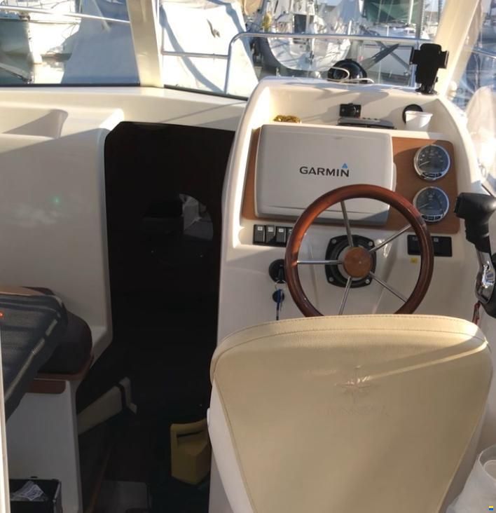 Jeanneau Merry Fisher 725 légende