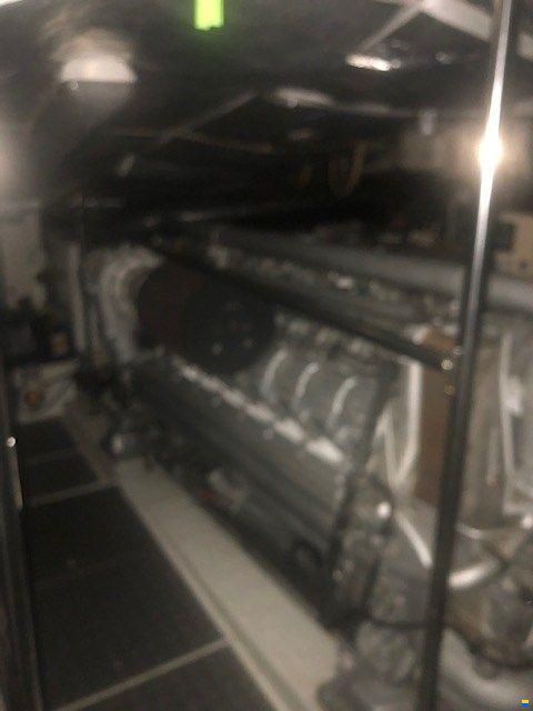 Pershing 76