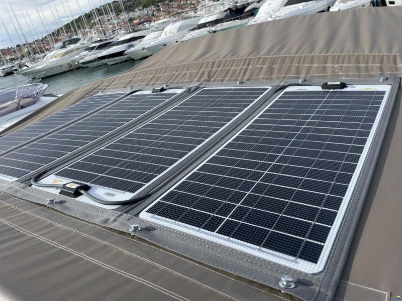 Galeon 440 Fly