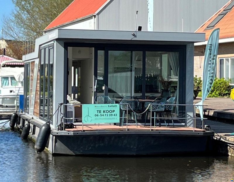 Houseboat Friesland 12.75 X 4.50 (inboar