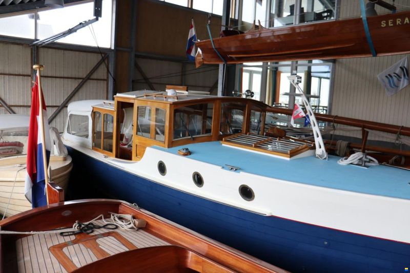 Bakdekkruiser 10.50