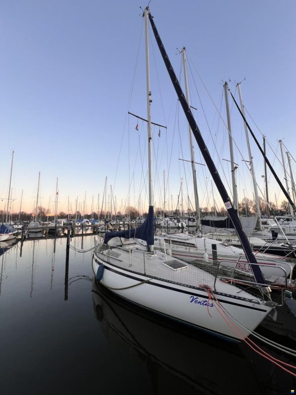 Beneteau First 30