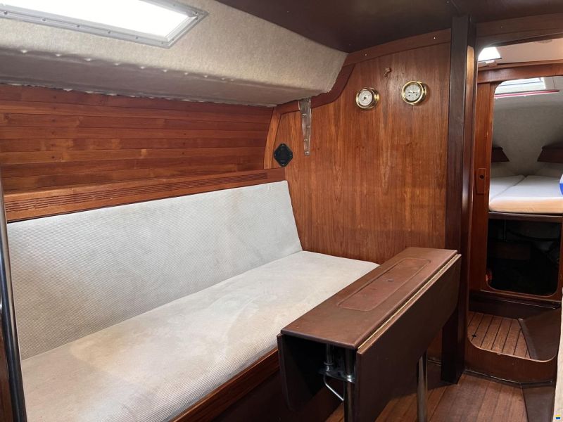 Beneteau First 30
