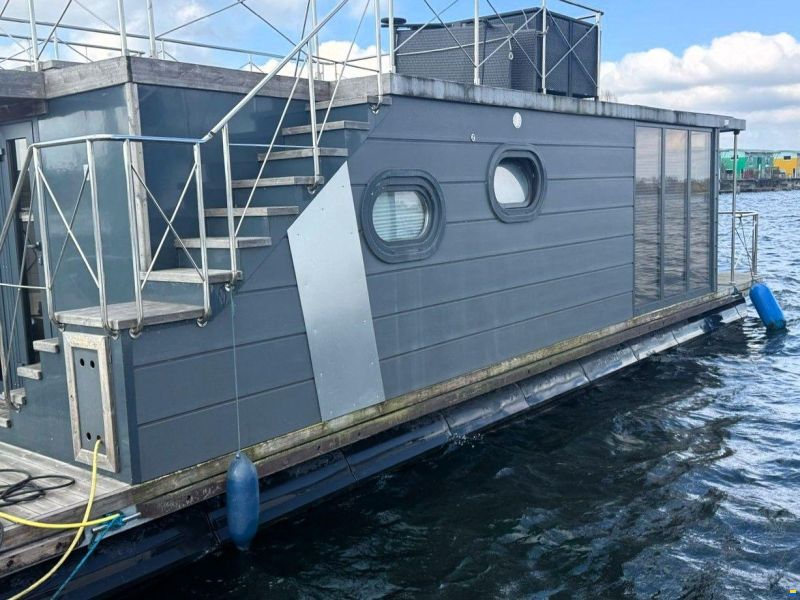 Campi 400 Per Direct Maasbommel Ligplaat