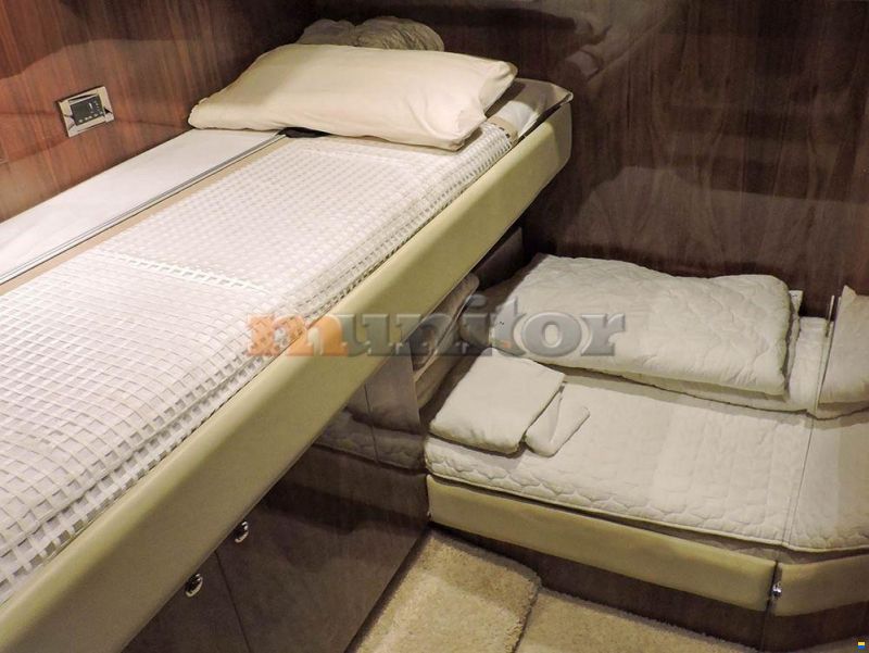 Elegance 54 Fly
